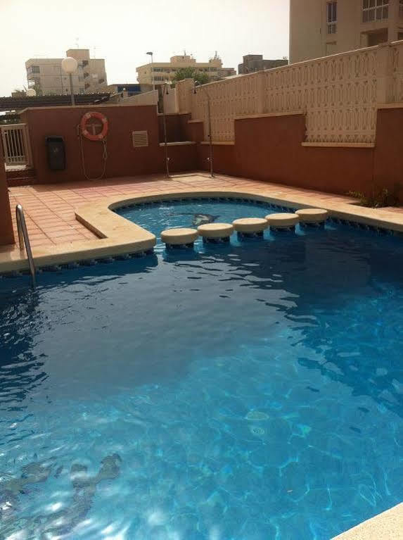 Apartamentos Arenales Del Sol III Екстериор снимка
