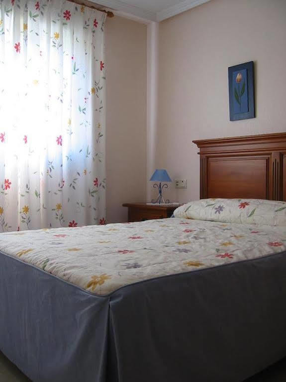 Apartamentos Arenales Del Sol III Екстериор снимка